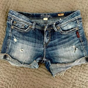 Brand- Silver size- W31 Toni 3 1/2 inche inseam